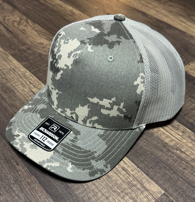 3 Nails Hat